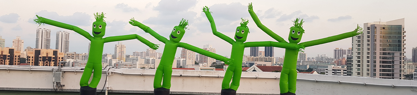 2m - 5m Tall Dancing Puppets