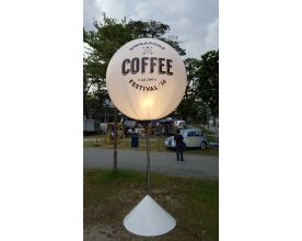 lighted balloon stand